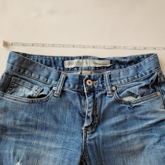 Charlotte Russe Slouchy Slim Distressed Jeans Size 0 - Picture 4 of 9
